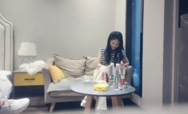 【夜太美七夜】今夜3500极品外围，颜值身材完美，再攀职业巅峰 01