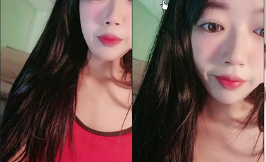 舞蹈女神来袭！外表清纯！包臀短裙热舞，抖臀摇摆极度诱惑，脱衣舞慢慢脱光，贫乳奶子很是风骚.