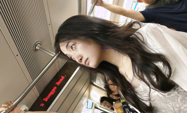 超高質量機場地鐵抄底5 驚現極品無內長腿美女 是方便借機小哥啪啪嗎 高清超高質量機場地鐵抄底 (7)