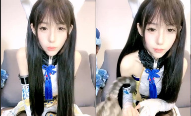 瘦瘦的白白嫩嫩的大眼超级无敌卡哇伊萝莉，那细细的胳臂和细细的大腿，天然的白虎，这么瘦 白浆居然那么多 (3).