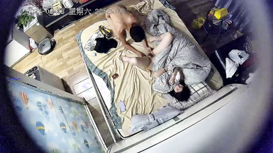 2023-6月新流出安防酒店偷拍學生情侶開房❤️雪白學生妹放飛自我後反殺不太行哥們