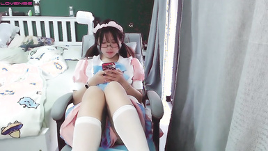 巨乳粉嫩甜妹@Sakura_Anne 尺度福利秀 (1)