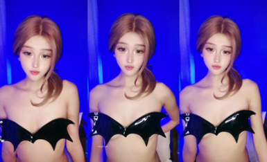 秒殺網紅女神【小雨有點熱】 尤物裸舞秒硬包射 (4)