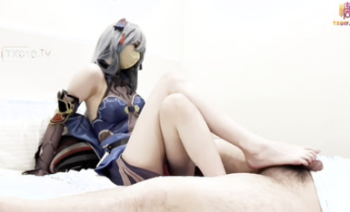 二次元蘿莉【M-N】極品Cos性愛系列美少女 175cm長腿御姐星鐵判官寒鴉 足控變態抽插 無套享用蜜穴激射玉足