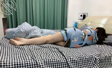 海角大神合集【我和親姐姐的性福生活】亂倫記錄-成功拿下超常發揮讓老姐高潮兩次