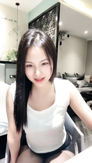 2025年4月最新頂級御姐【開心話梅】極品小少婦，黑絲情趣裝，粉穴已經一片泥濘，高顏值尤物必看 (18)