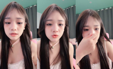 騷狐狸精 極品巨乳嫩妹，天然大胸美少女，童顏酥胸一線天美穴。 (9)