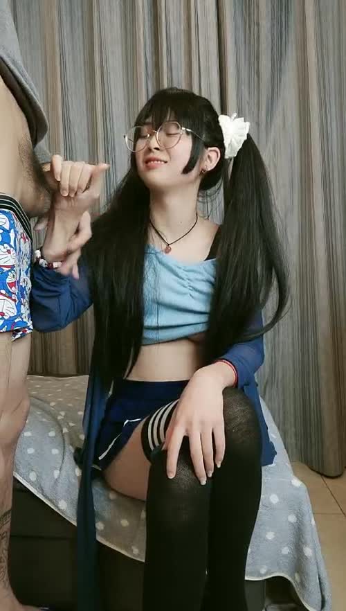 双马尾极品JK制服萝莉【专属小女友】11.18 穿着JK制服大屌直接操嫩逼美穴 男同学上阵在操一炮 高清源码无水印 (1)