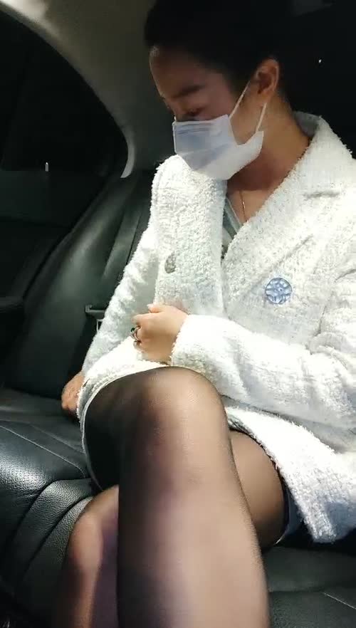 极品美乳风骚小少妇【为人湿表】11.29出轨寻刺激户外商场露出 勾搭眼镜屌丝回酒店无套啪啪内射 高清源码无水印