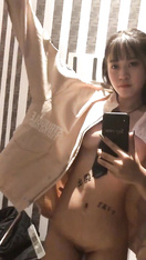 高顏值學妹全裸戶外露出， 商場 唱歌 吃飯 試衣間 停車場 車內自慰 (2)