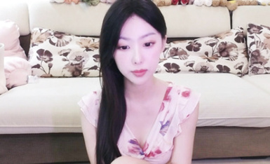 stripchat高顏值主播【Cecilia0903】氣質女神直播日常 (33)