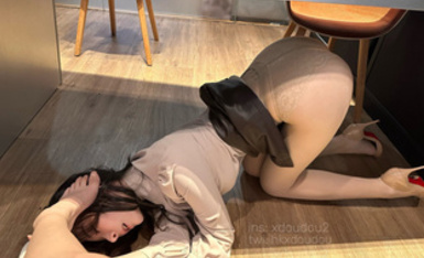 身材爆好的高顏值外賣媛小母狗，雪白肌膚大長腿，大尺度圖視 (3)