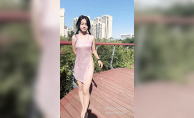 西萌工作室顏值學妹【瑞瑞】最新力作 極品清純小仙女，公園露出，掏出道具自慰，體操尬舞 (4)